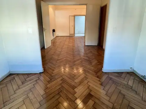 Depto Tipo Casa en Alquiler 66 años