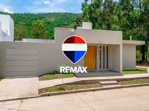 CASA EN ESQUINA VENTA UNIVERSIDAD CATOLICA