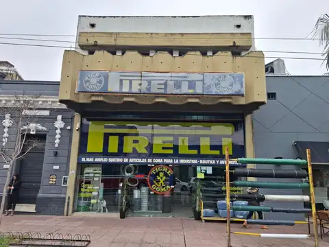 LOCAL COMERCIAL AMPLIO