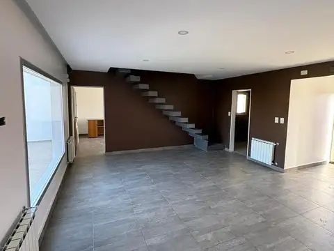 Casa en Alquiler de 3 dormitorios