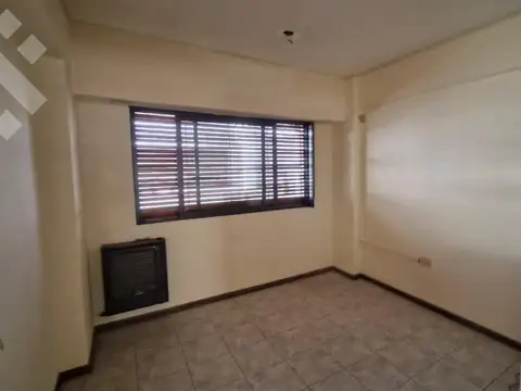 Oficina en Alquiler en Neuquen, $ 1.400.000