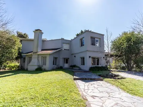 VENTA CASA PILAR DEL LAGO