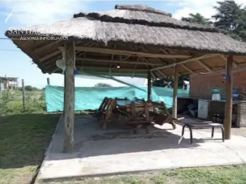 7,5 ha. Chacra c/ mejoras