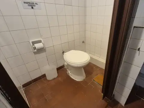 Local en Alquiler en Olivos Maipú/Uzal, $ 600.000