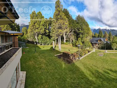 Casa 7 ambientes con 3 baños