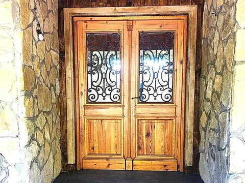 Casa 7 ambientes con 4 baños