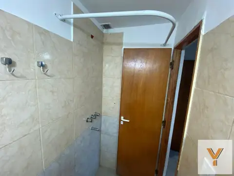 Depto Tipo Casa 4 ambientes con 2 baños