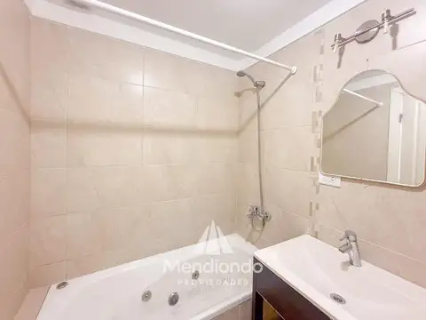 Departamento en Alquiler en Chauvin, $ 1.250.000