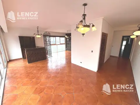 Departamento en Venta de 5 ambientes