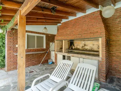 Casa en Venta al Este
