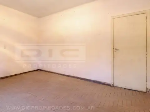 Depto Tipo Casa en Venta en Tigre Centro, USD 85.000