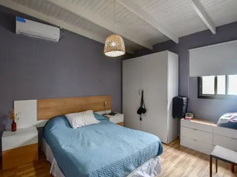 Casa 2 dormi c/ cochera y parque APTA BANCO