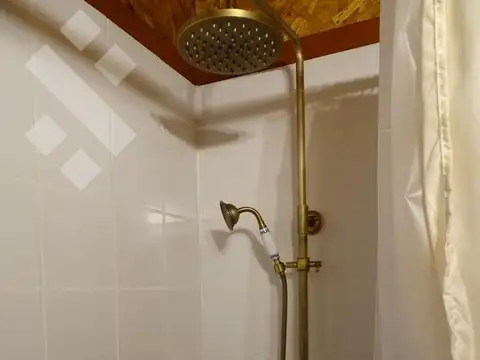 Venta cabaña 1 dormitorio   casa auxiliar - B.° Kaleuche - San Martin de los Andes