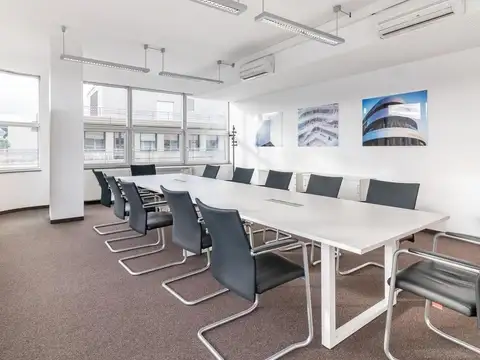 Renta de oficinas comerciales amobladas para 10 personas en Asuncion, Artigas.