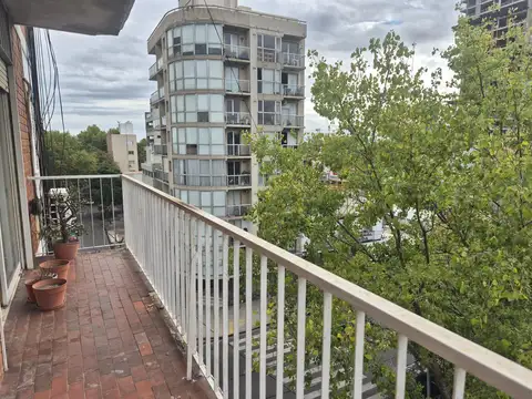 Departamento en venta en Saenz Peña de 3 ambientes