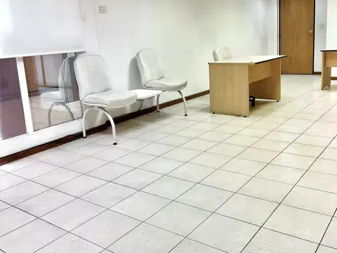 Oficina en Alquiler en Villa Urquiza, $ 500.000