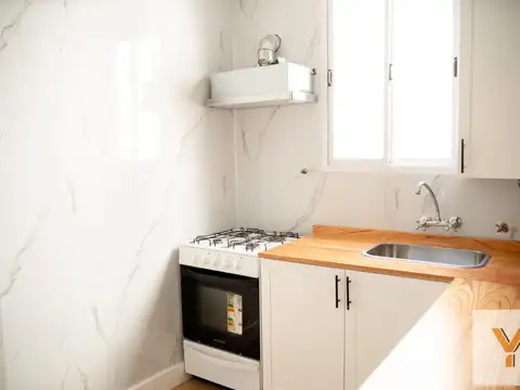 Correa 100