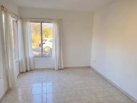 Casa en Venta! B° Valenti, Capilla del Monte - Córdoba