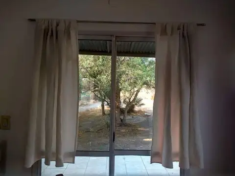 Casa 2 ambientes con 1 baño