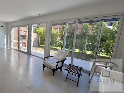 Casa en Venta en Lomas de San Isidro, USD 360.000