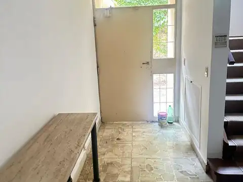 Casa 5 ambientes con 4 baños