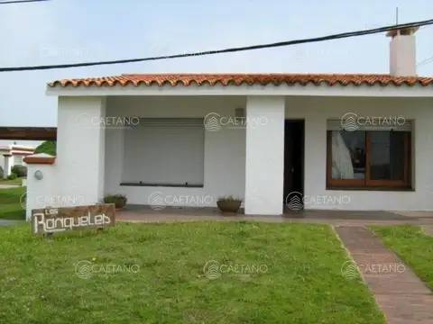 Hermosa casa en manantiales