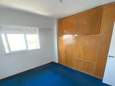 3 AMB 63 MTS TOT, LATERAL MUY LUMINOSO, COCINA INDPTE C/LAVADERO, BAÑO COMPLETO, EXC. UBICACIÓN