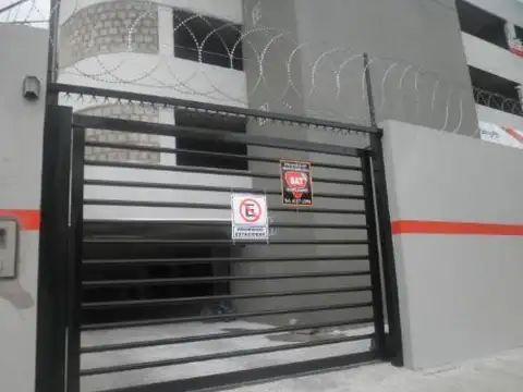 Paz y Guido 1100
