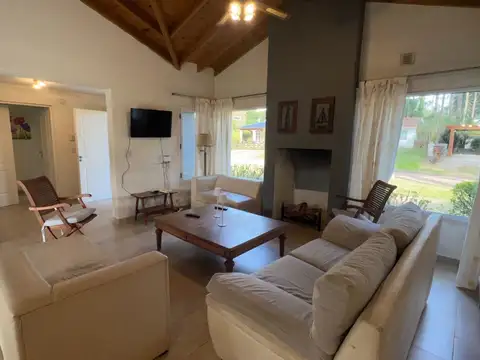 Venta casa en Valeria del Mar