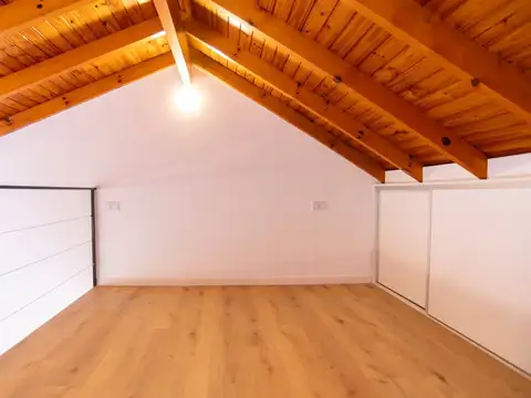 Depto Tipo Casa 2 ambientes con 1 baño