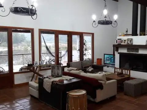 Casa en Venta en San Lorenzo Chico, USD 475.000