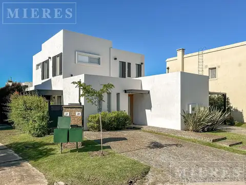 Increíble casa en Alquiler de verano Barrio El Atardecer