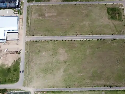 Terreno en Venta 25  mts Fondo