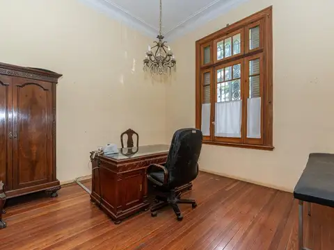 Depto Tipo Casa en Venta en Abasto, USD 156.000