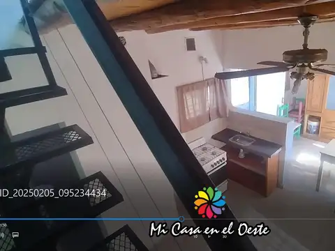 Casa 4 ambientes con 2 baños