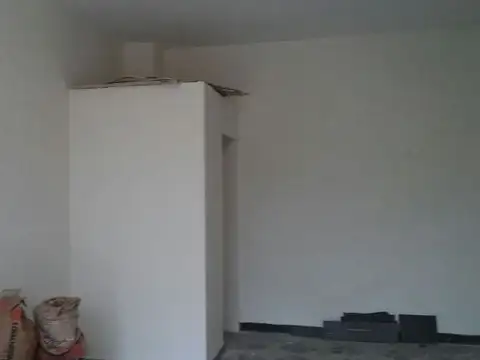 Local en Alquiler en Burzaco, $ 950.000