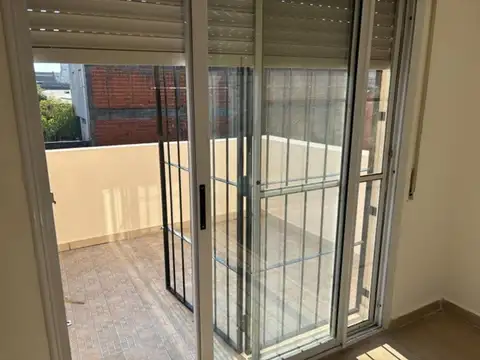 Departamento en Alquiler en San Pedro, $ 350.000
