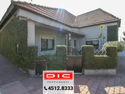 Chalet 3 dormitorios Venta - Villa Ballester