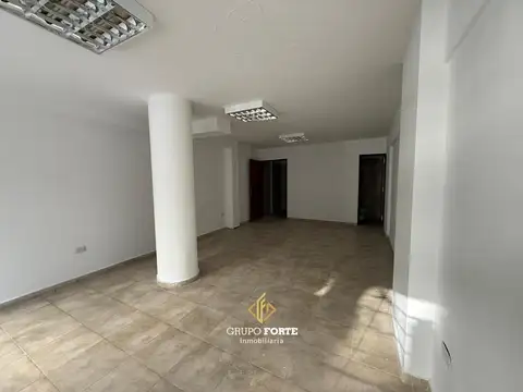 Local en Alquiler en San Martín, $ 400.000