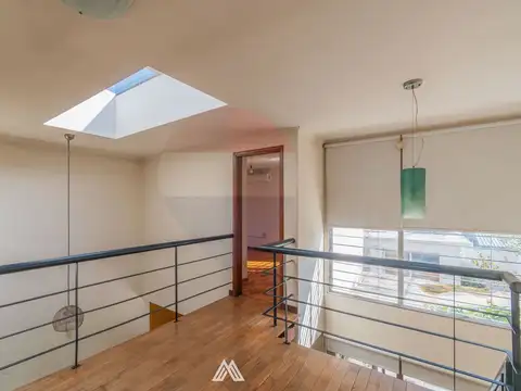 Venta de casa con 3 dormitorios en centro de Pando
