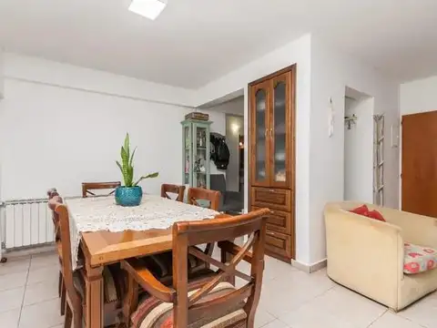 Departamento 3 ambientes con 2 baños