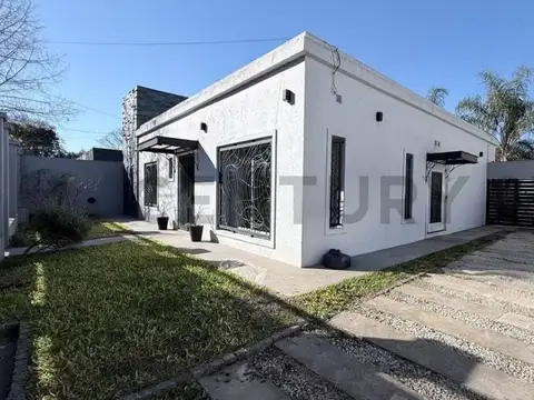CASA EN VENTA C/ PARQUE Y PISCINA EN RANELAGH