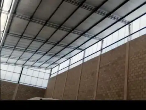 Galpon en Venta en El Talar, USD 270.000