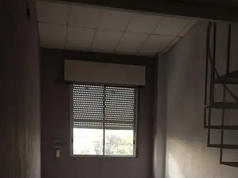 Triunvirato 4200, Piso 1