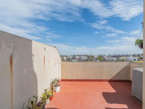 Colón 500, Piso 2
