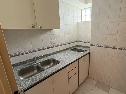 Oficina en Microcentro Porteño Lavalle al 700 San Nicolas Venta uso profesional comercial departamento permuta acepta menor valor