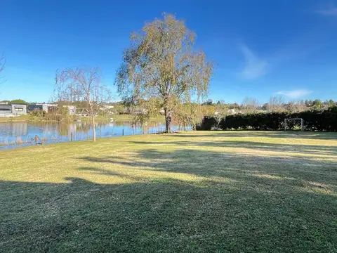 Terreno en Venta en El Cazal, USD 65.000