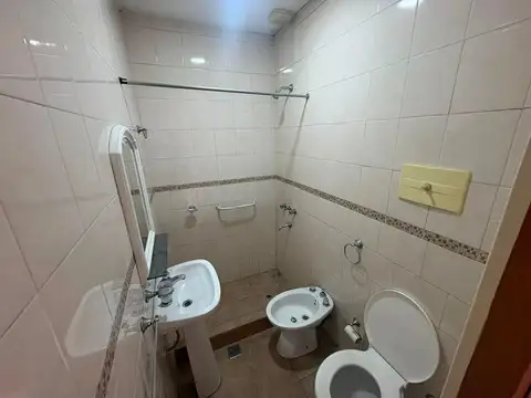 ALQUILER-CASA-2 AMB- VILLA MADERO