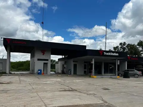 VENTA PARADOR EN RUTA 5 KM 128 SUIPACHA