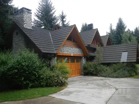 Casa en Venta en La Villa, USD 920.000
